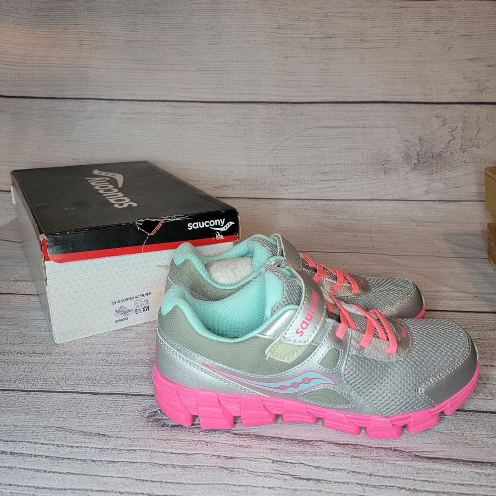 NEW Saucony Girls SY-G Vortex AC Pink - Gray - Teal Sneakers Size US 6.5 X wide